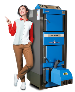 Zeigende Frau mit ATMOS Kessel